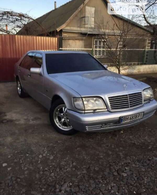 1993 mercedes-benz s 320