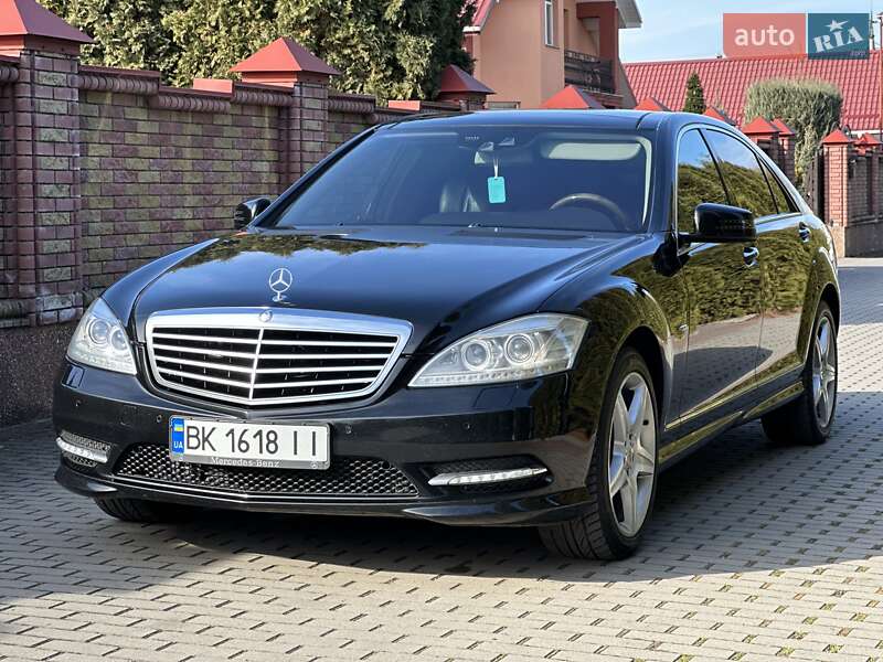 2010 mercedes-benz s 320