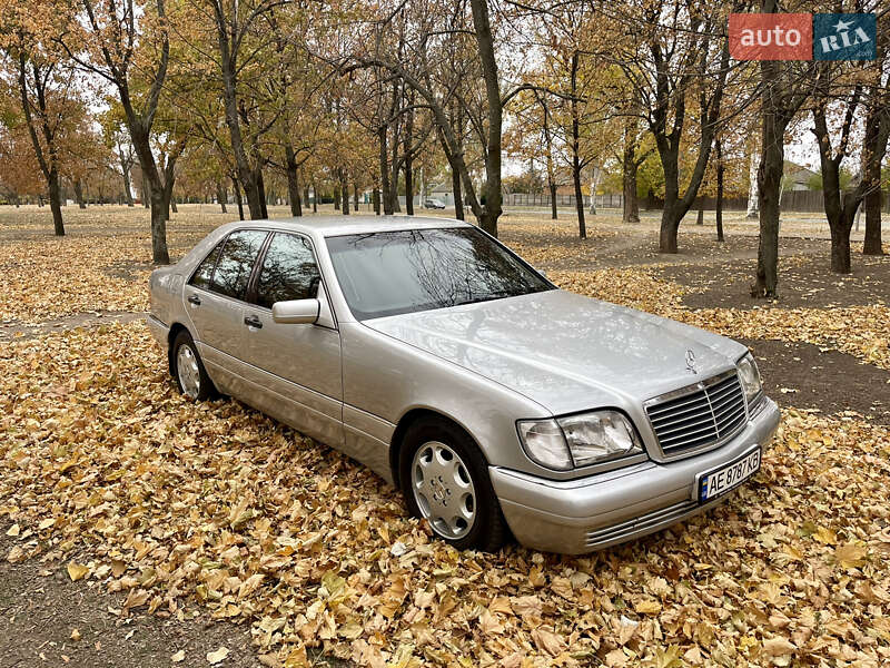 1995 mercedes-benz s-class