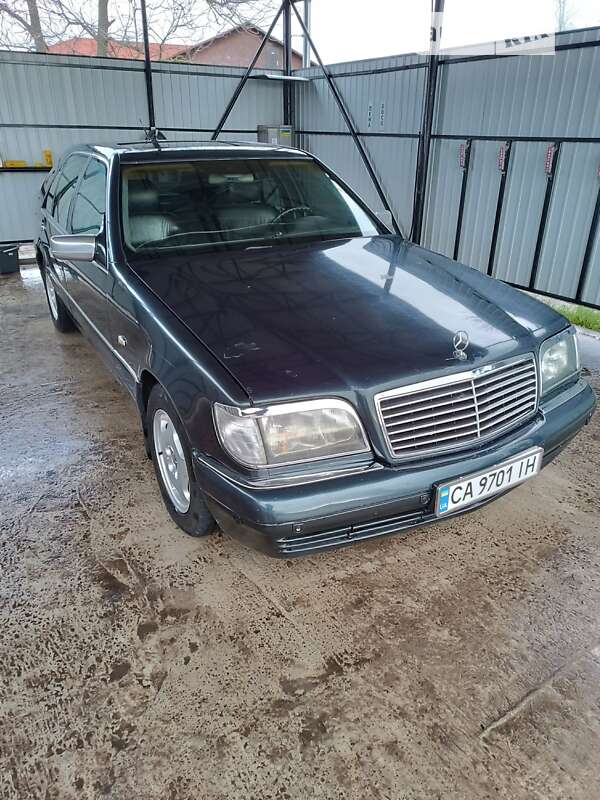 1998 mercedes-benz s 300 td