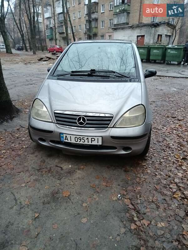 1999 mercedes-benz a-class