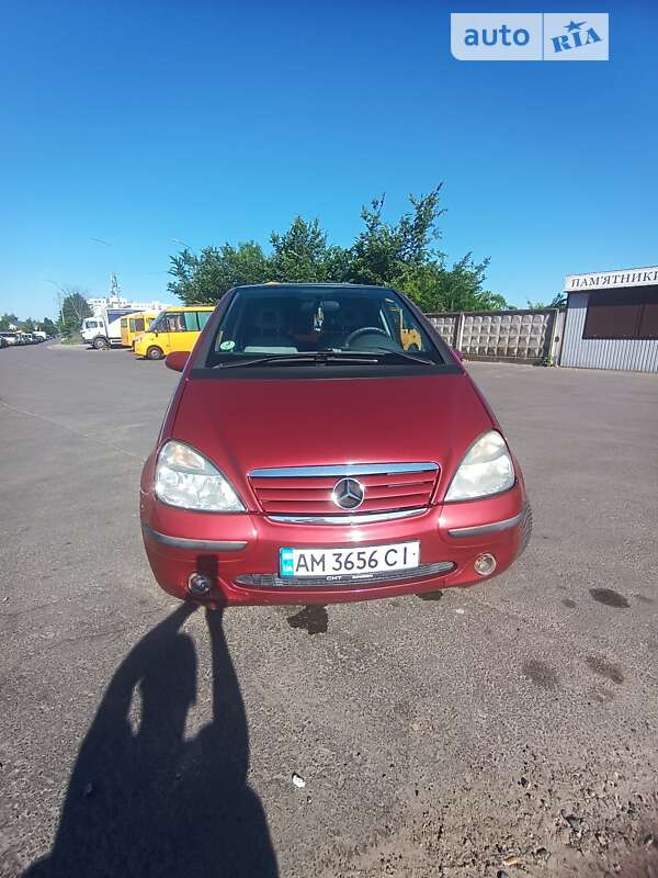 2000 mercedes-benz a-class