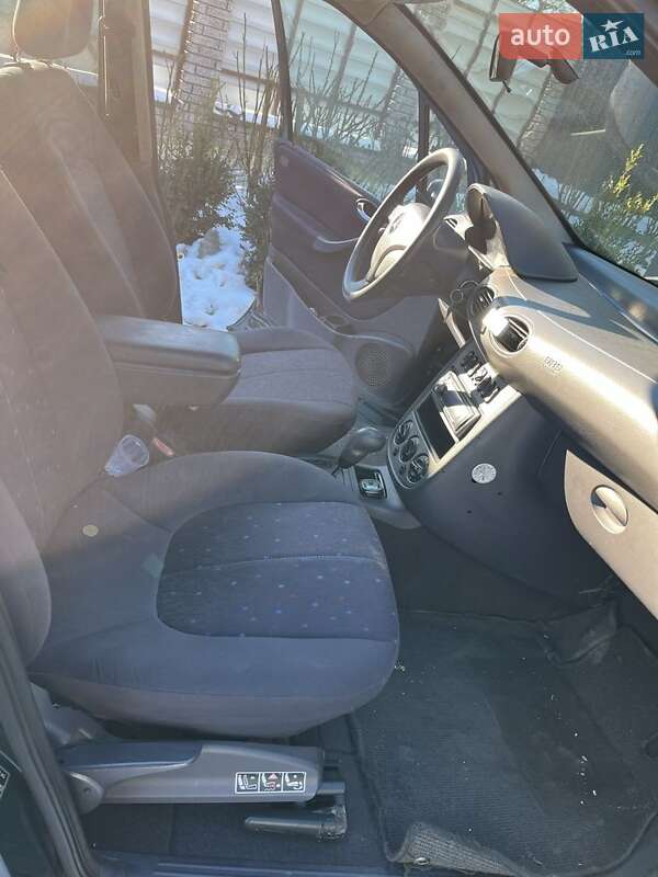 2001 mercedes-benz a-class