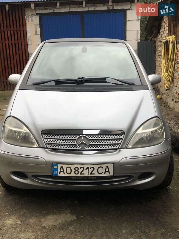 2003 mercedes-benz a-class