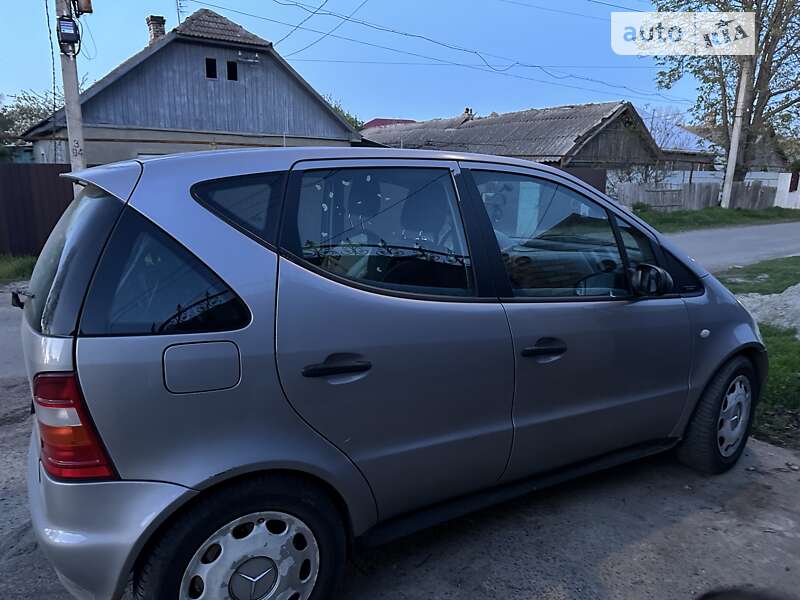 2000 mercedes-benz a-class