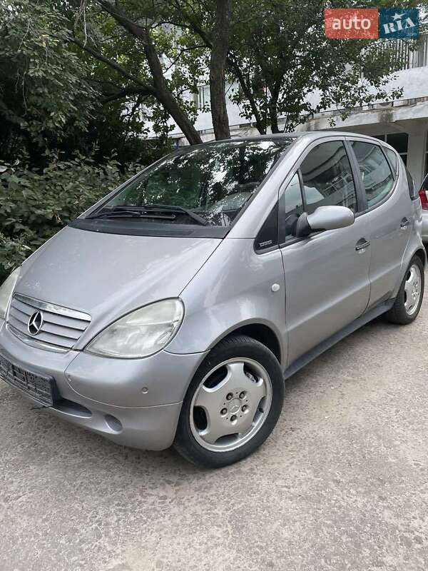 1999 mercedes-benz a 190