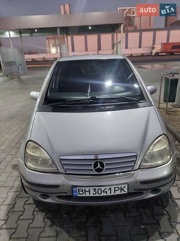 1999 mercedes-benz a-class