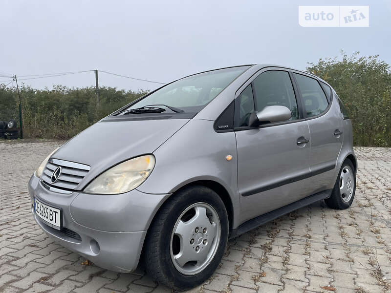 2000 mercedes-benz a-class