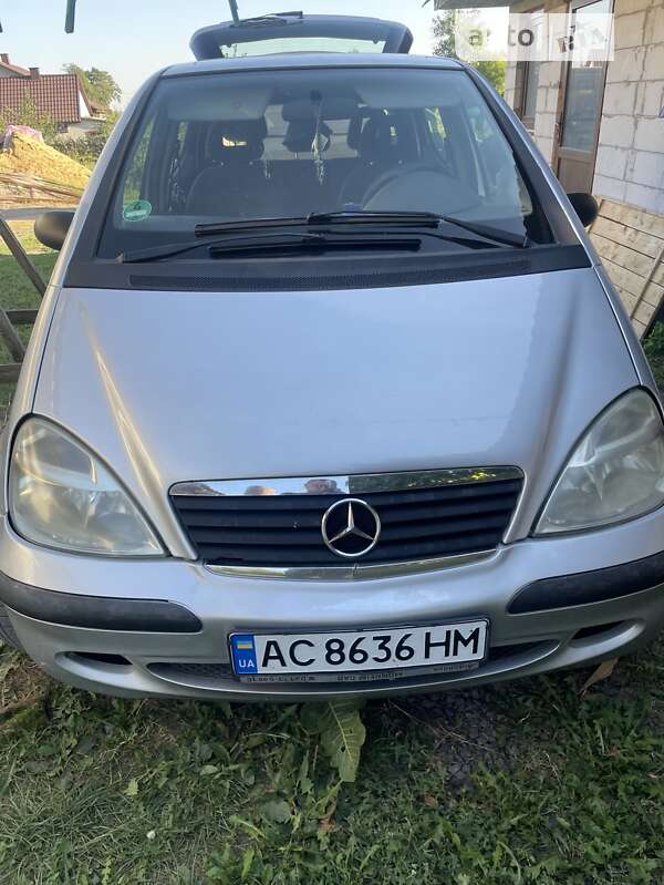 2002 mercedes-benz a-class
