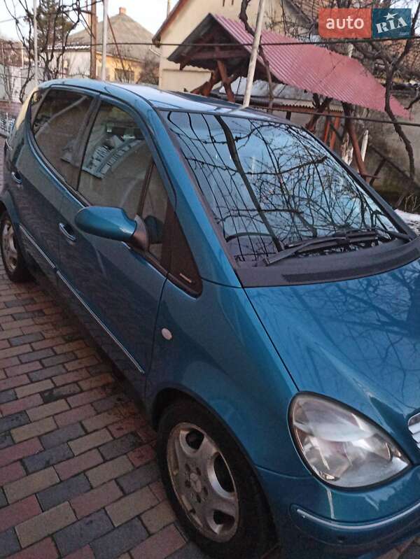 2002 mercedes-benz a-class