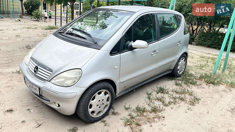 2001 mercedes-benz a 190