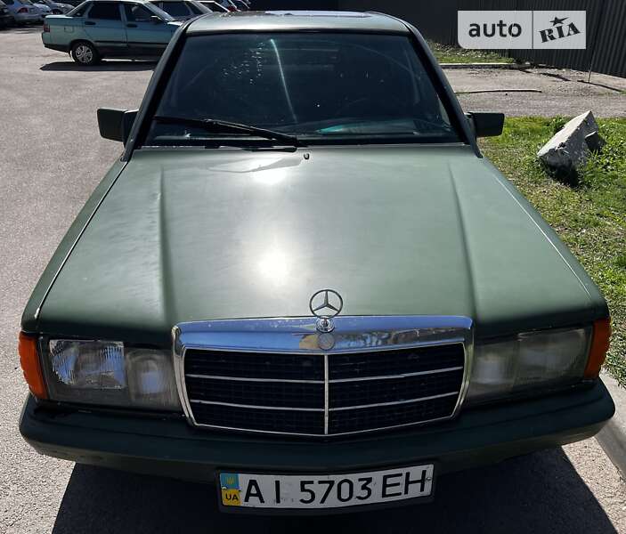1984 mercedes-benz 190