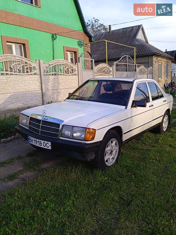 1984 mercedes-benz 190