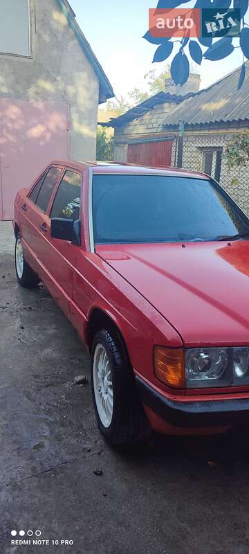 1984 mercedes-benz 190