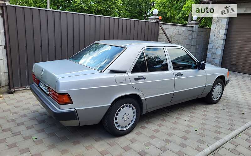 1991 mercedes-benz 190