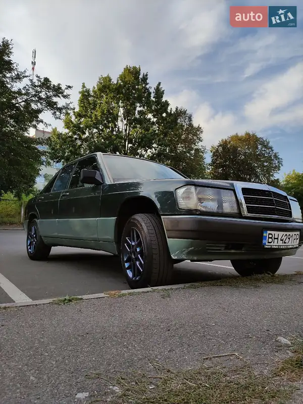1990 mercedes-benz 190
