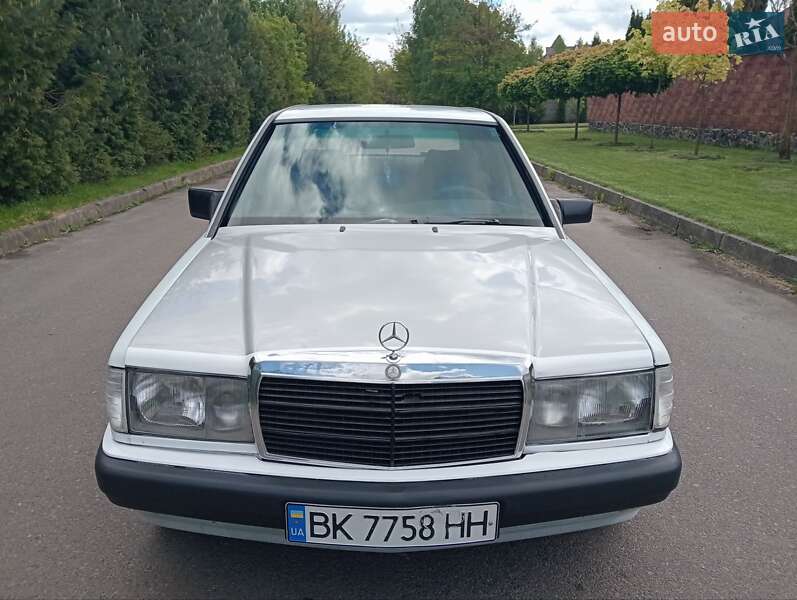 1989 mercedes-benz 190