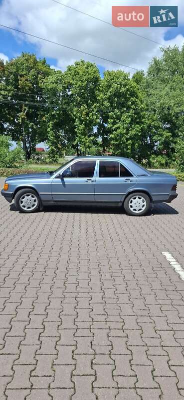 1986 mercedes-benz 190