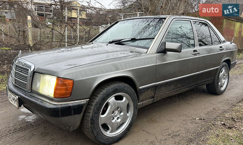 1988 mercedes-benz 190