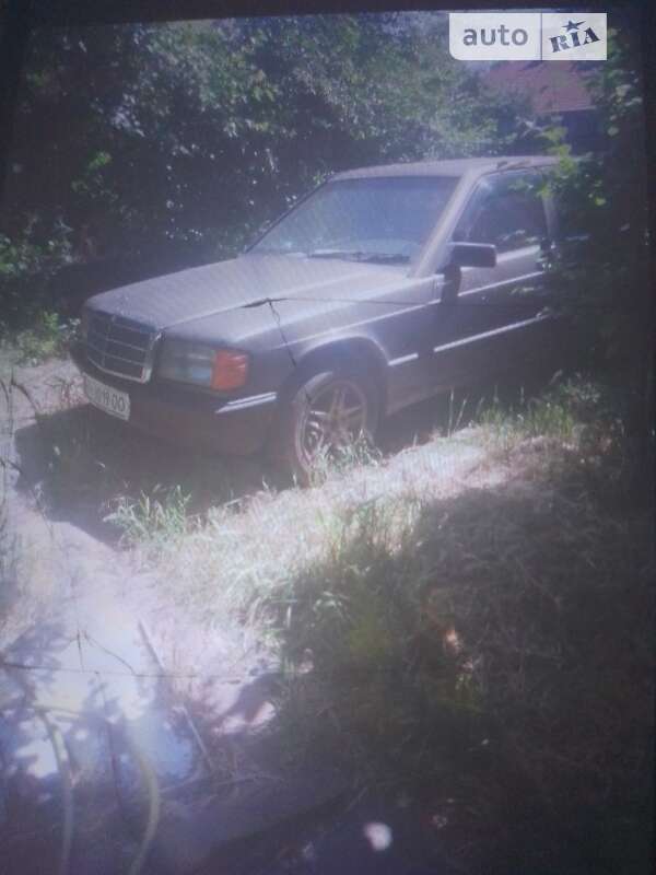 1985 mercedes-benz 190