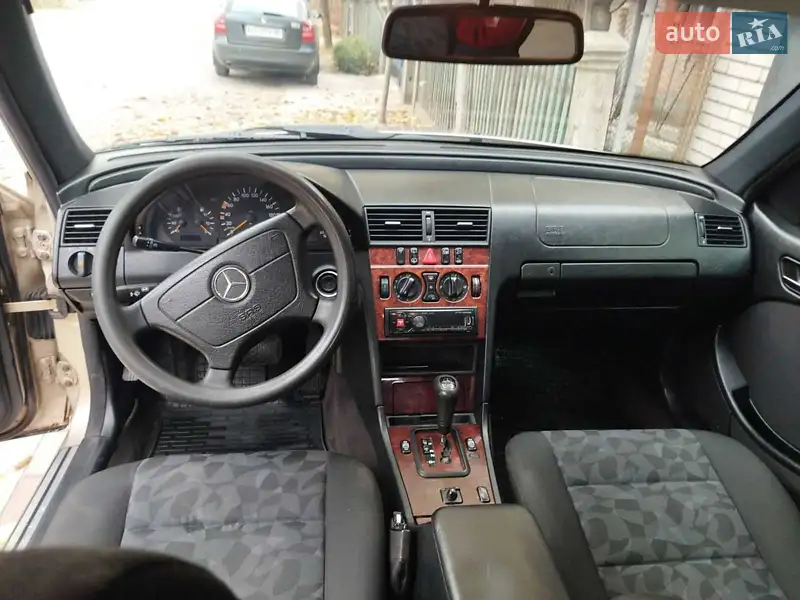 2000 mercedes-benz c-200