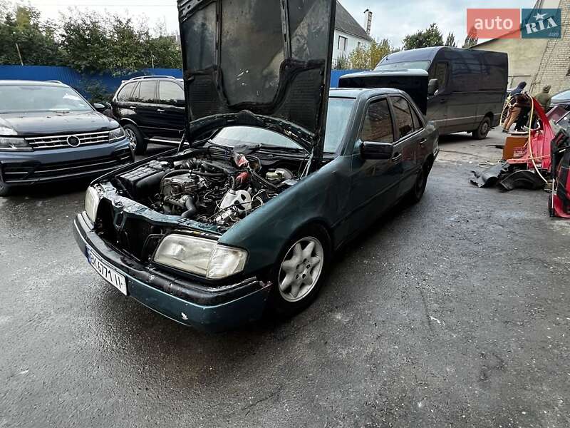 1996 mercedes-benz c 180
