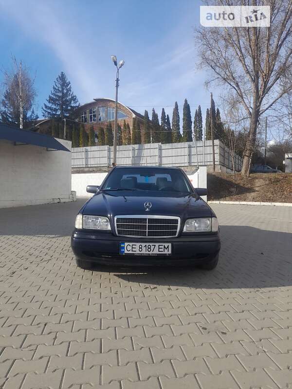1996 mercedes-benz 180c