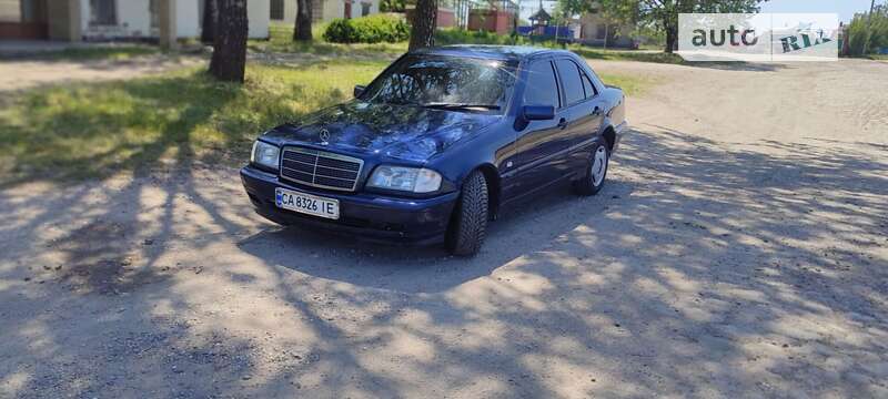 1999 mercedes-benz c-180
