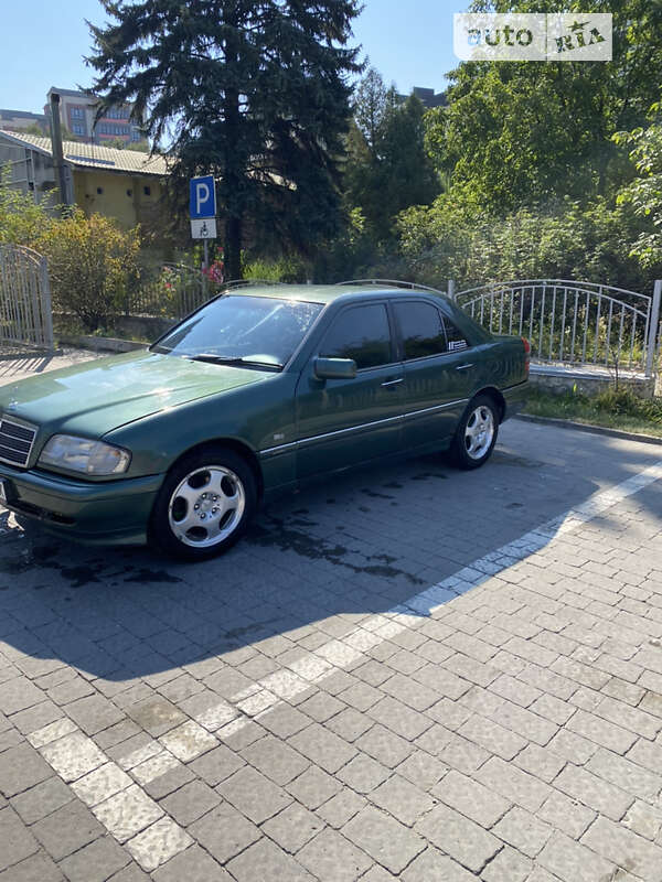 1995 mercedes-benz c-180