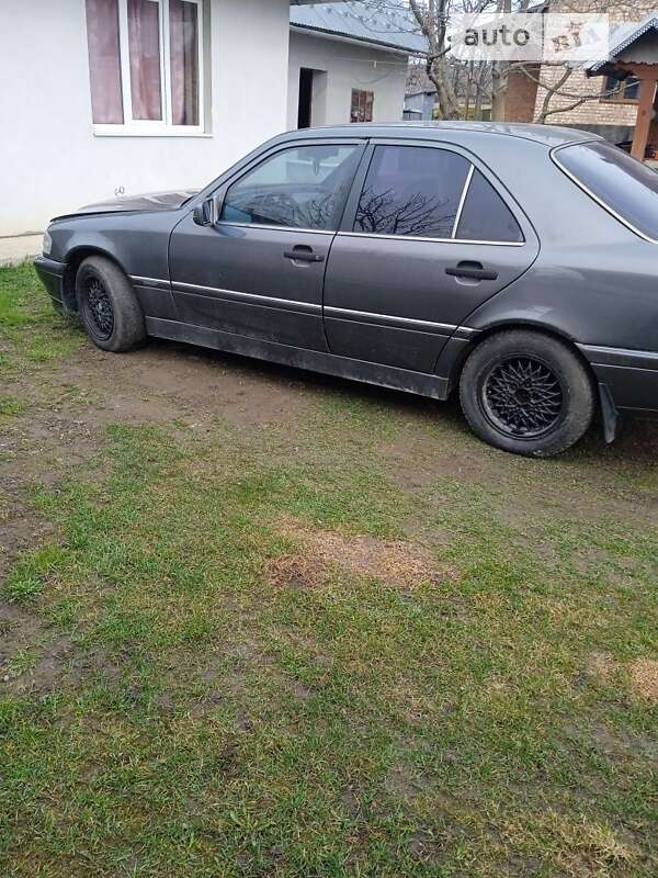 1995 mercedes-benz c 180
