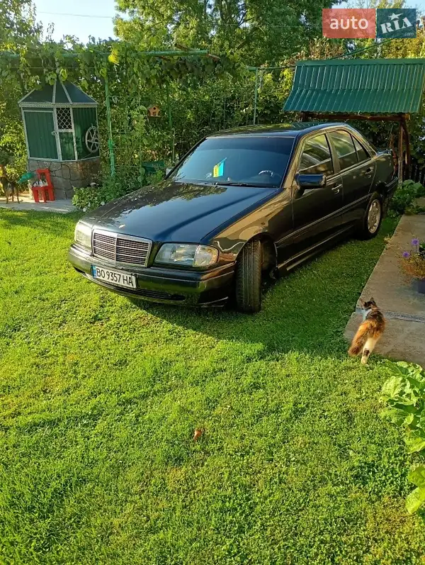 1996 mercedes-benz 180c
