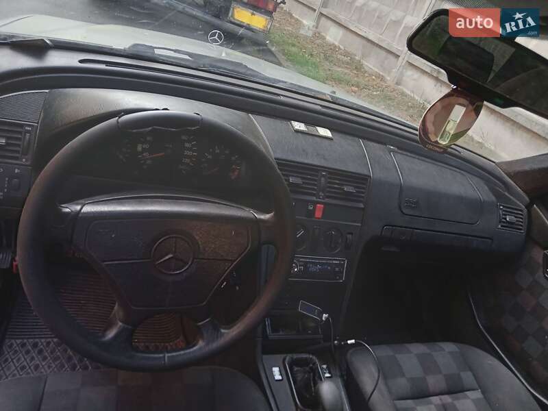 1995 mercedes-benz c 200