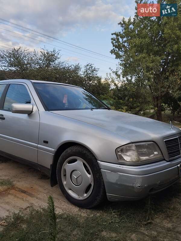 1995 mercedes-benz c 200