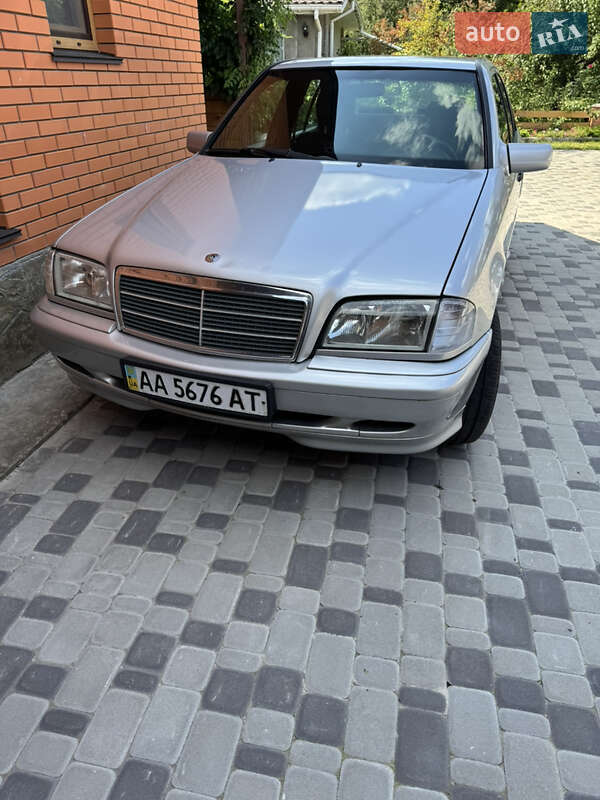 1999 mercedes-benz c 200