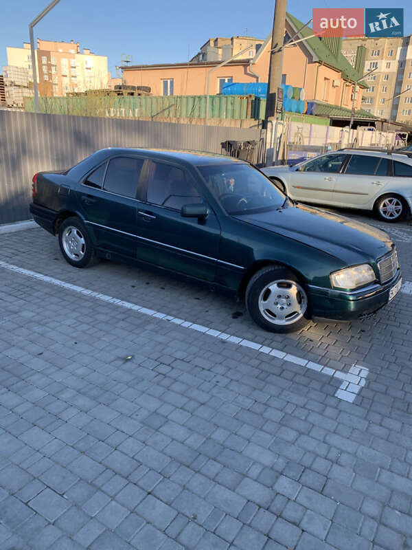 1997 mercedes-benz 230