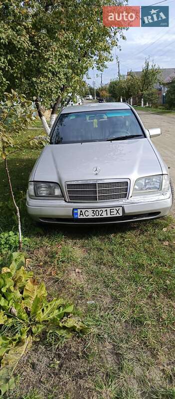 1997 mercedes-benz 230