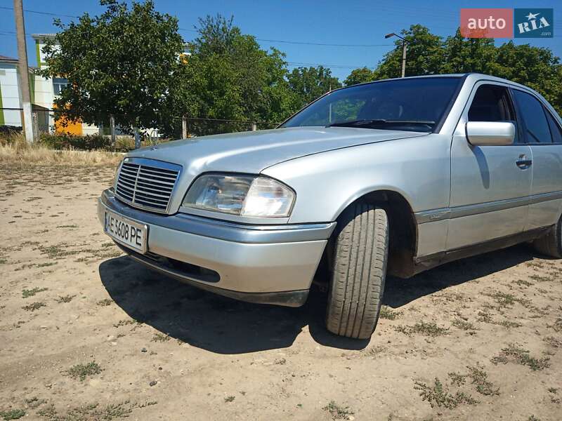 1994 mercedes-benz 200