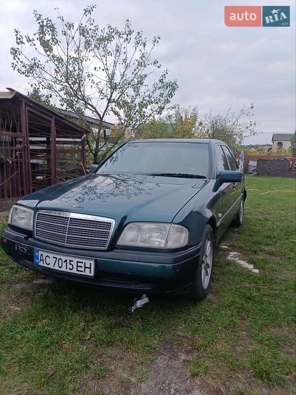 1996 mercedes-benz 220 d