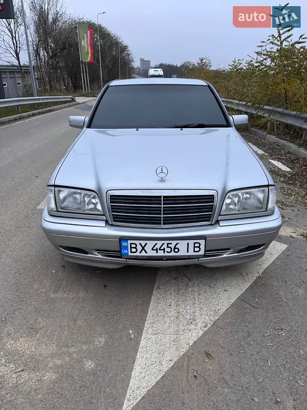 1999 mercedes-benz c 220
