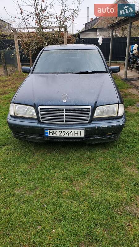 2000 mercedes-benz c-class