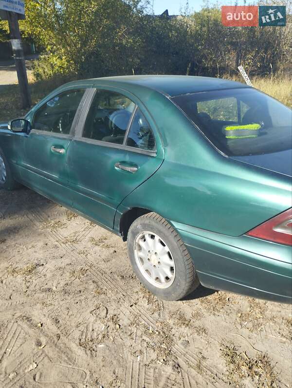 2001 mercedes-benz c 200 cdi