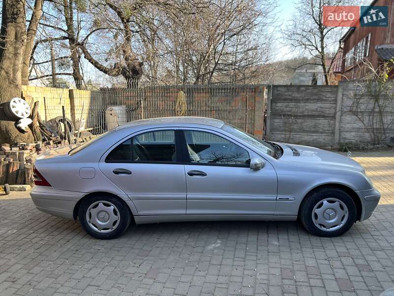 2001 mercedes-benz c 200