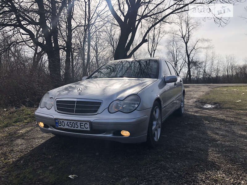 2003 mercedes-benz c 200