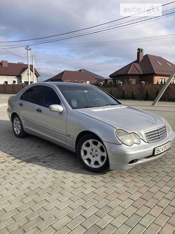 2001 mercedes-benz c 220 d