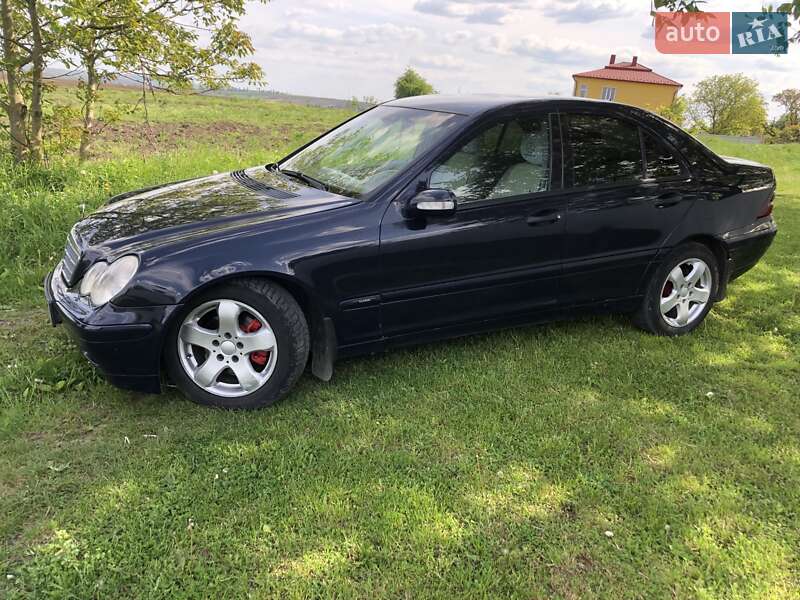 2001 mercedes-benz c 220
