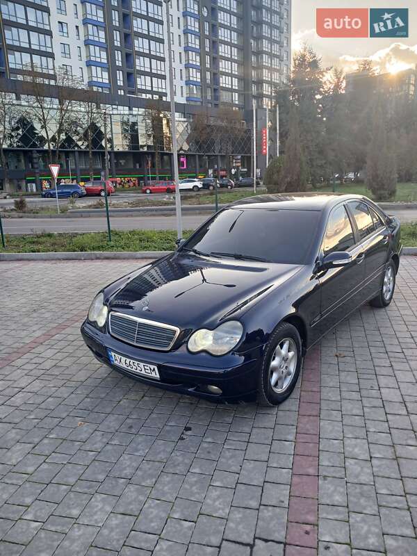 2001 mercedes-benz c 220