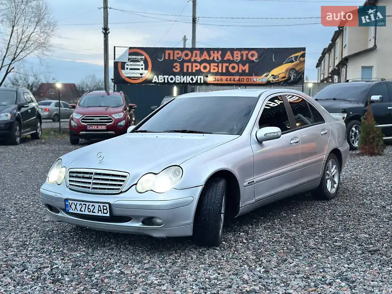 2001 mercedes-benz c 220