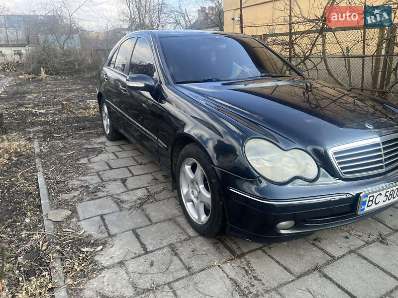 2001 mercedes-benz c 220