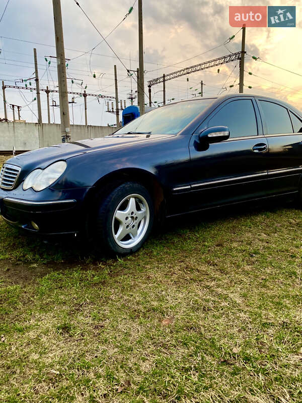 2002 mercedes-benz c 220 cdi