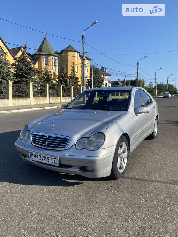 2001 mercedes-benz c 220